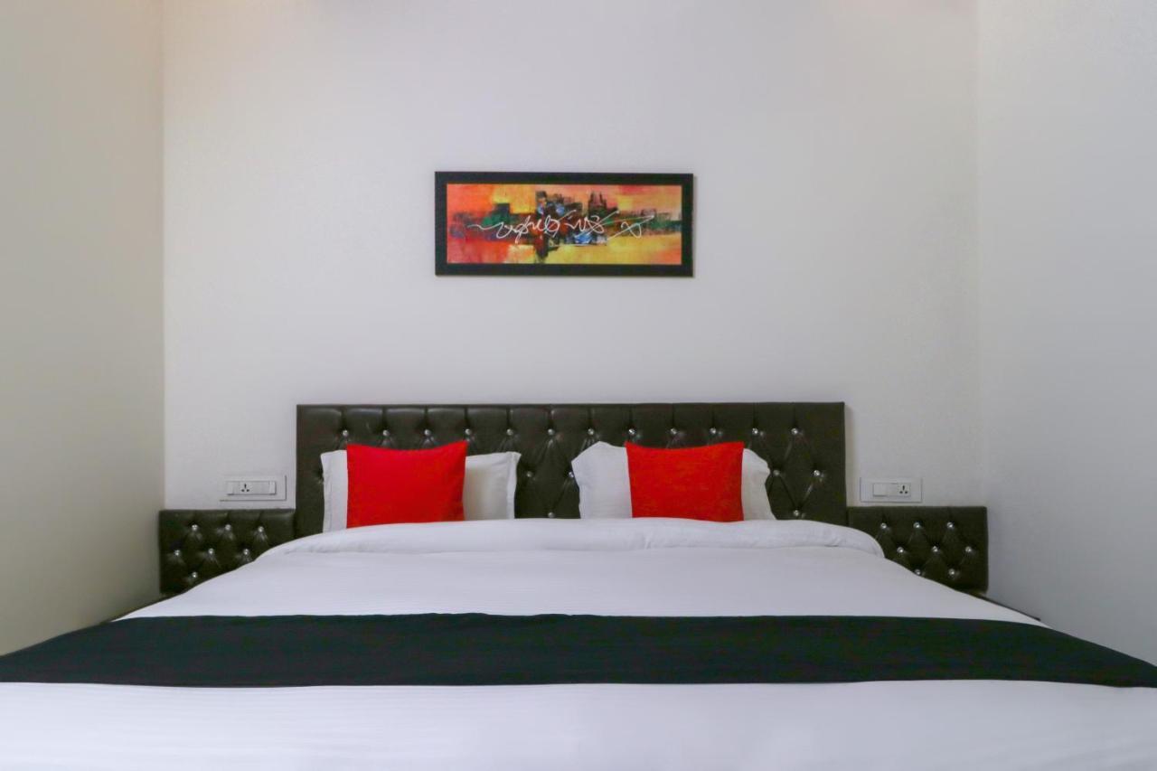 Townhouse 765 The Grace Hotel Patiāla Buitenkant foto